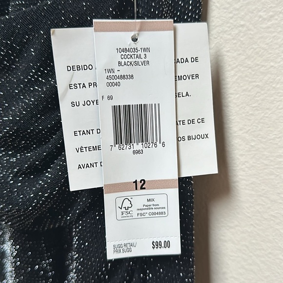 Jones New York holiday dress. - Picture 4 of 7